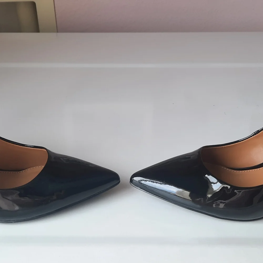 Black patent leather heels - Picture 3 of 6